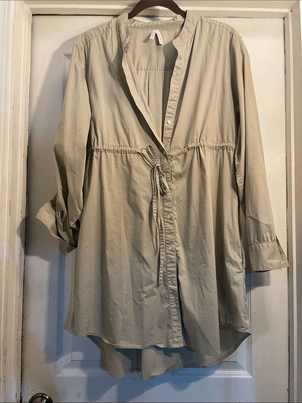 Old Navy Beige Button-Front Top